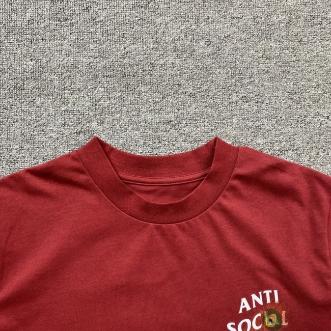 ANTI SOCIAL SOCIAL CLUB T-shirt