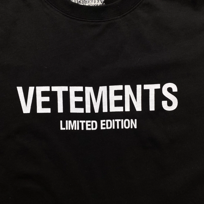 Vetements T-shirt