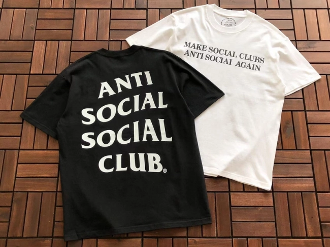 ANTI SOCIAL SOCIAL CLUB T-Shirt