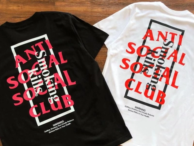 ANTI SOCIAL SOCIAL CLUB T-Shirt