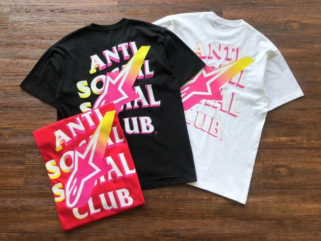 ANTI SOCIAL SOCIAL CLUB T-Shirt