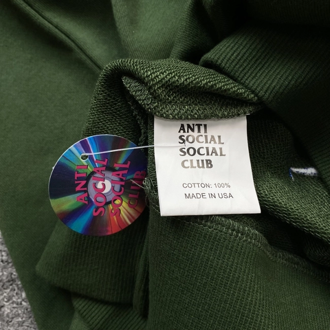 ANTI SOCIAL SOCIAL CLUB Crewneck