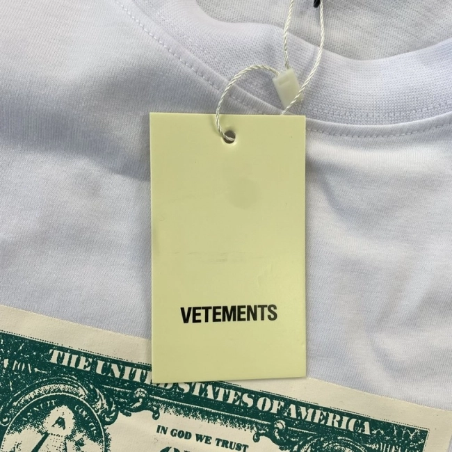 Vetements T-shirt