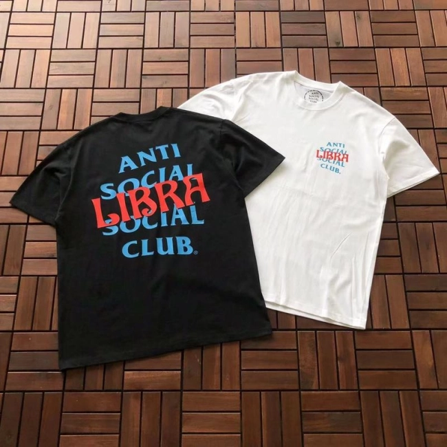 ANTI SOCIAL SOCIAL CLUB T-Shirt