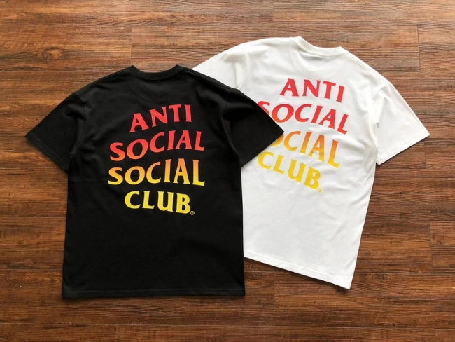 ANTI SOCIAL SOCIAL CLUB T-Shirt