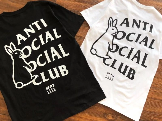 ANTI SOCIAL SOCIAL CLUB T-Shirt