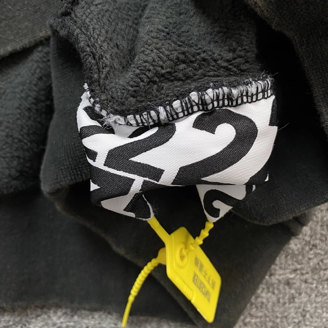 RRR123 Crewneck