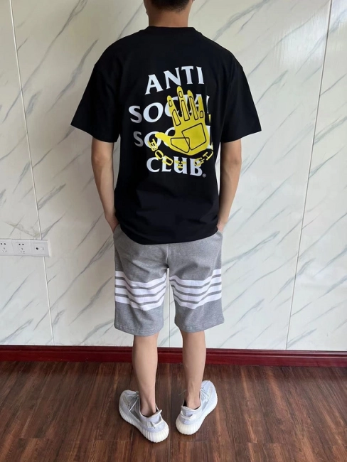 ANTI SOCIAL SOCIAL CLUB T-Shirt