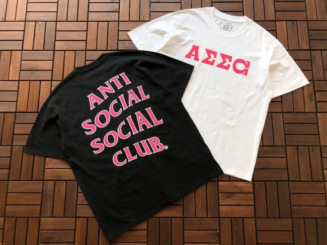 ANTI SOCIAL SOCIAL CLUB T-Shirt