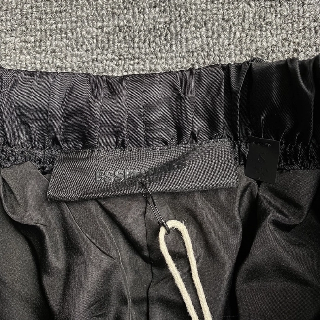 Fear of God Essentials Shorts