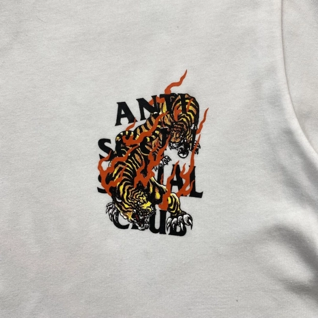 ANTI SOCIAL SOCIAL CLUB T-shirt