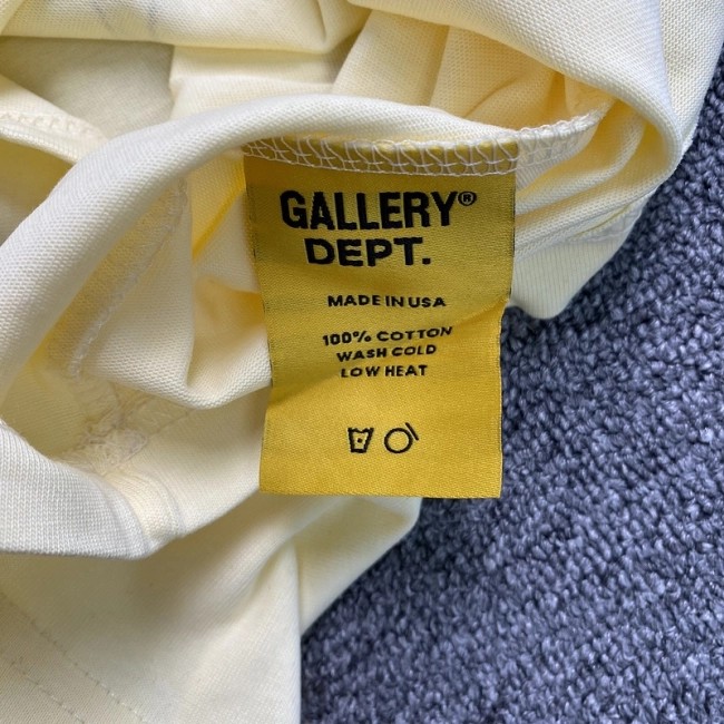 GALLERY DEPT. T-shirt