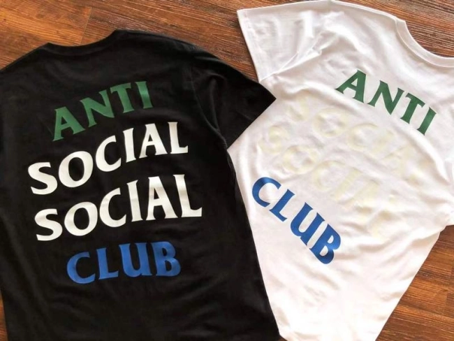 ANTI SOCIAL SOCIAL CLUB T-Shirt