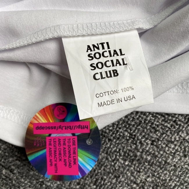 ANTI SOCIAL SOCIAL CLUB T-shirt