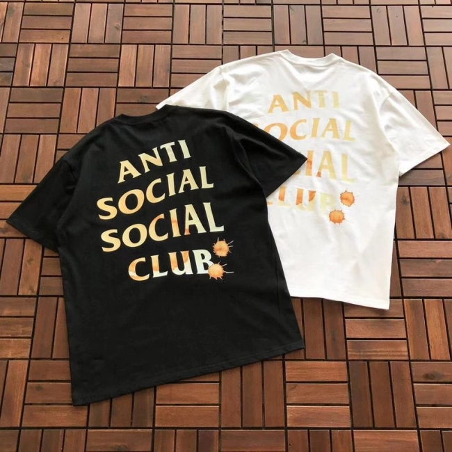 ANTI SOCIAL SOCIAL CLUB T-Shirt