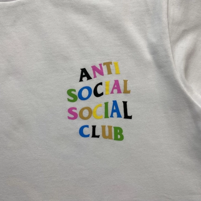 ANTI SOCIAL SOCIAL CLUB T-shirt