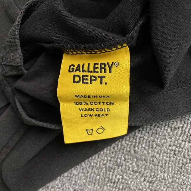 GALLERY DEPT. T-shirt