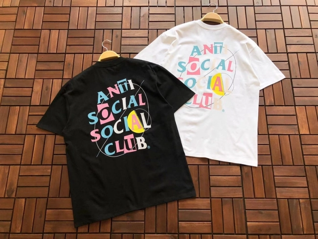 ANTI SOCIAL SOCIAL CLUB T-Shirt