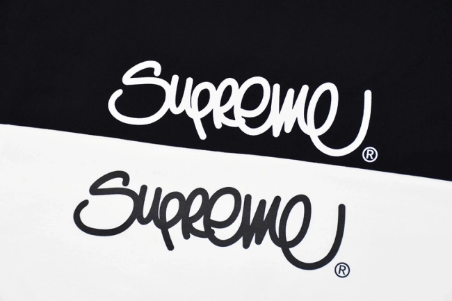 Supreme T-Shirt