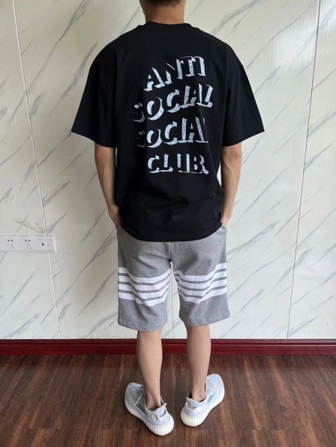 ANTI SOCIAL SOCIAL CLUB T-Shirt