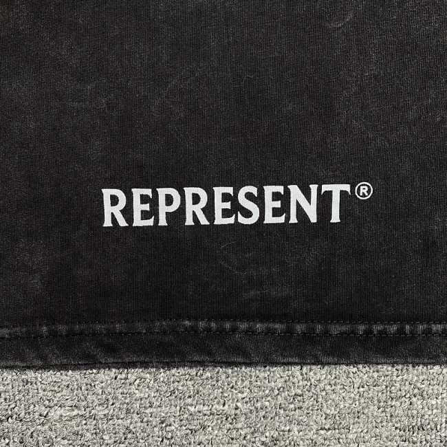 REPRESENT T-shirt