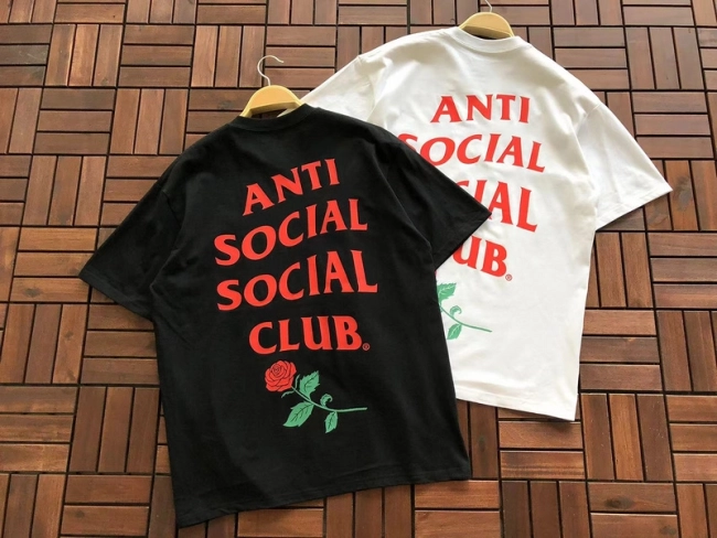 ANTI SOCIAL SOCIAL CLUB T-Shirt