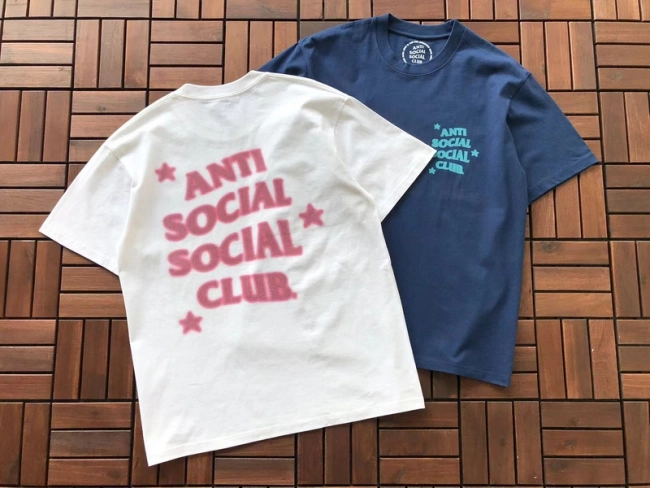 ANTI SOCIAL SOCIAL CLUB T-Shirt