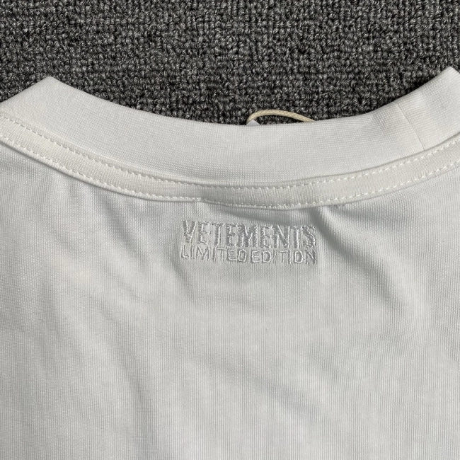 Vetements T-shirt