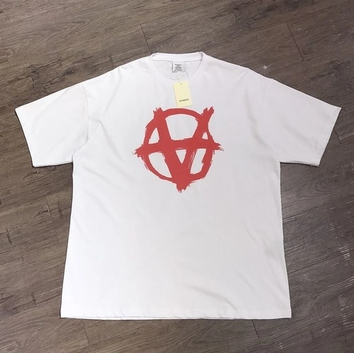 Vetements White Oversized Anarchy Gothic Logo T-shirt