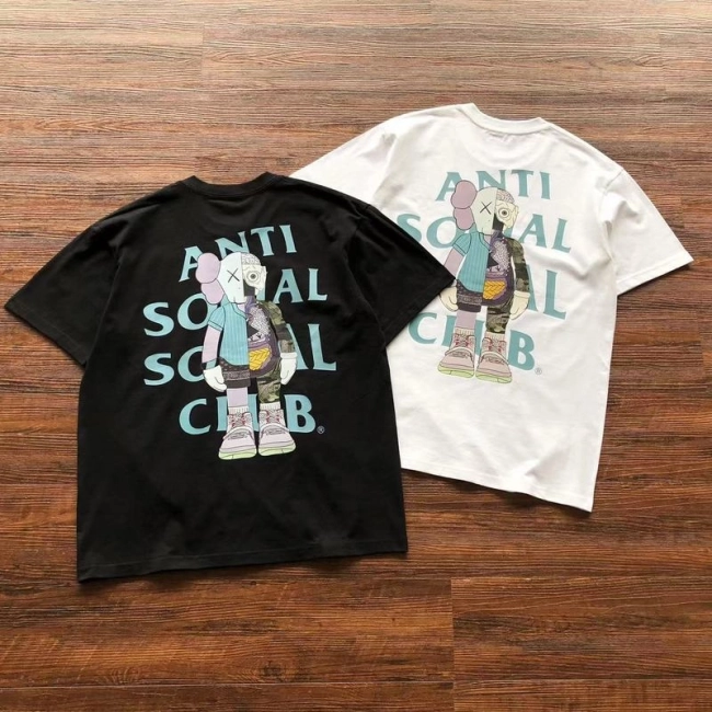 ANTI SOCIAL SOCIAL CLUB T-Shirt