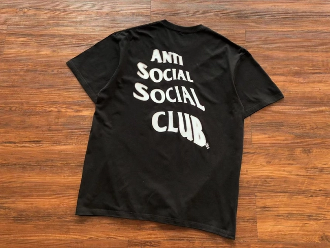 ANTI SOCIAL SOCIAL CLUB T-Shirt