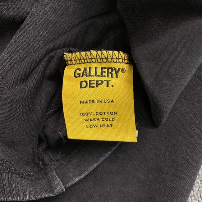 GALLERY DEPT. T-shirt