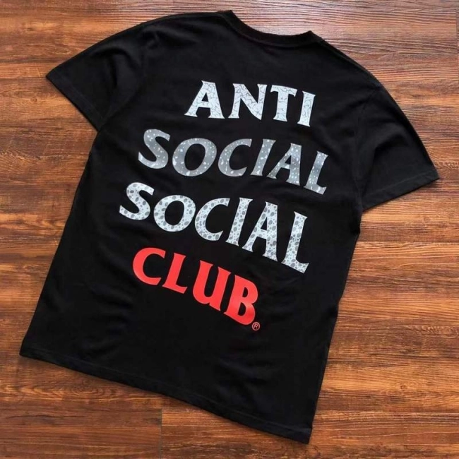 ANTI SOCIAL SOCIAL CLUB T-Shirt