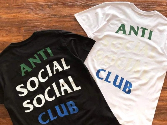 ANTI SOCIAL SOCIAL CLUB T-Shirt