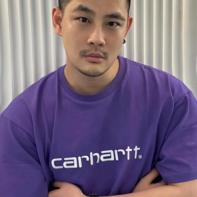 Carhartt T-shirt