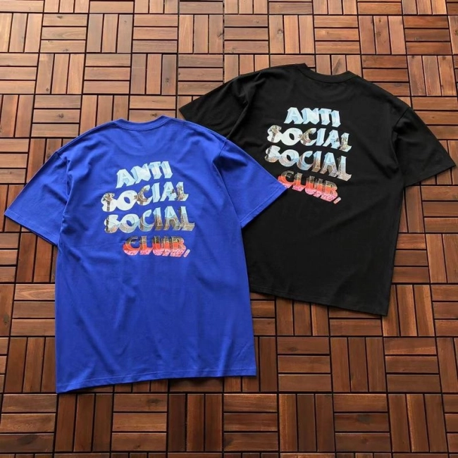 ANTI SOCIAL SOCIAL CLUB T-Shirt