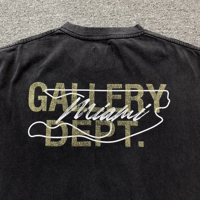 GALLERY DEPT. T-shirt