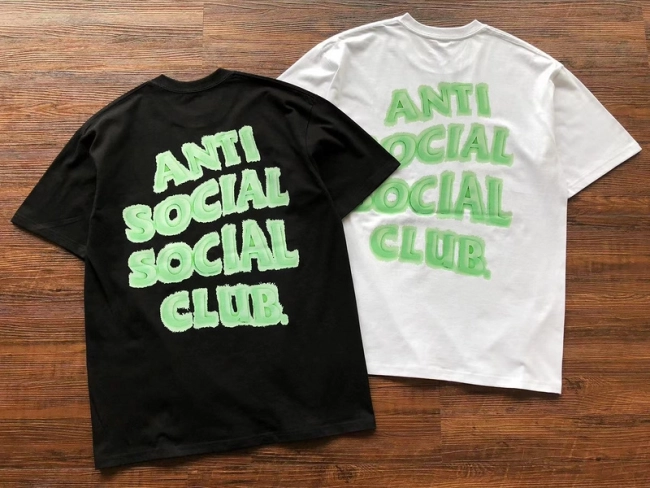 ANTI SOCIAL SOCIAL CLUB T-Shirt