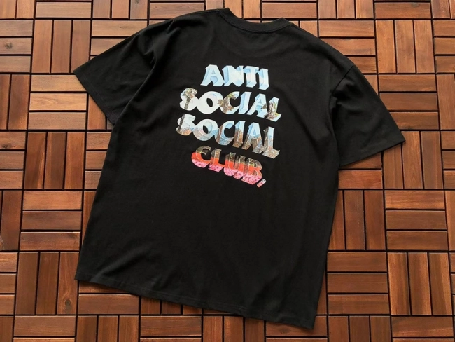 ANTI SOCIAL SOCIAL CLUB T-Shirt