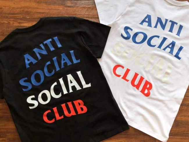 ANTI SOCIAL SOCIAL CLUB T-Shirt