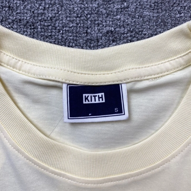 KITH T-shirt