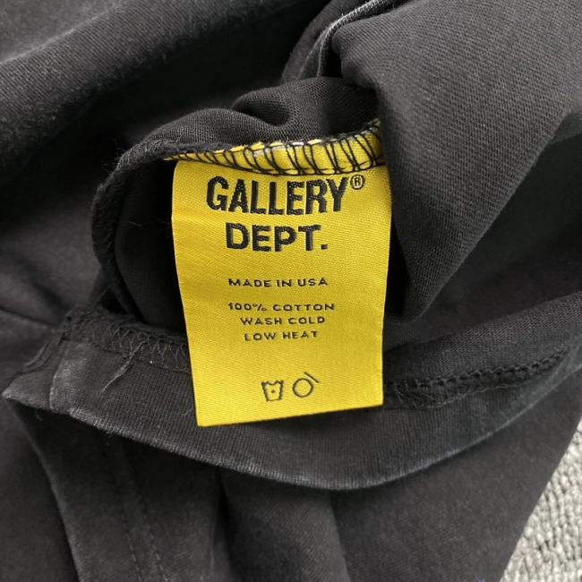 GALLERY DEPT. T-shirt