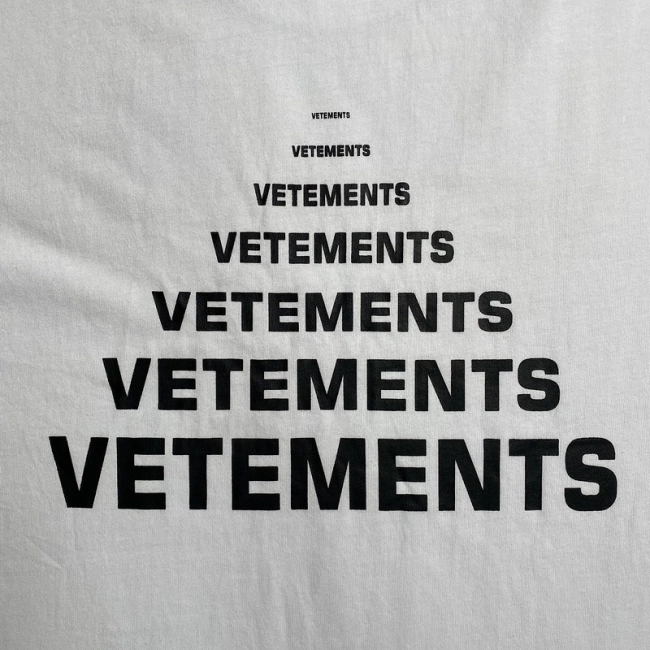 Vetements T-shirt