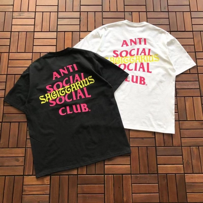 ANTI SOCIAL SOCIAL CLUB T-Shirt