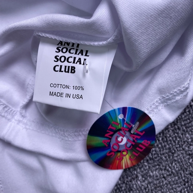 ANTI SOCIAL SOCIAL CLUB T-shirt