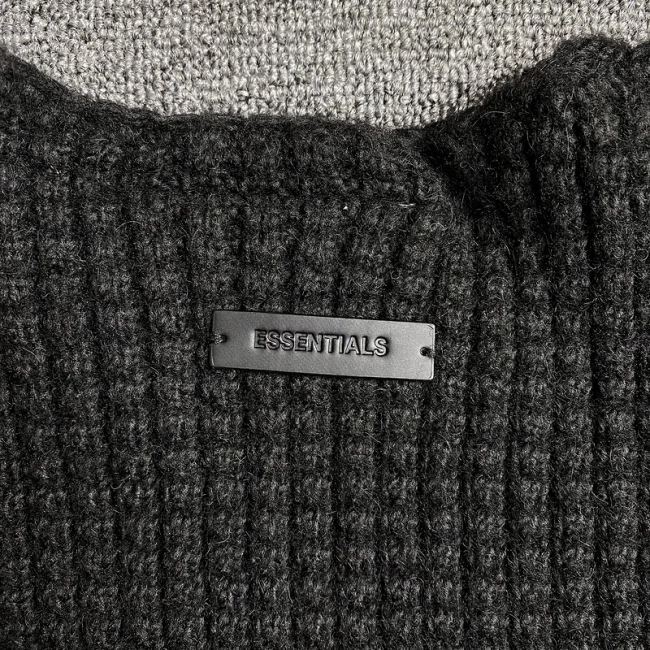 Fear of God ESSENTIALS Sweater