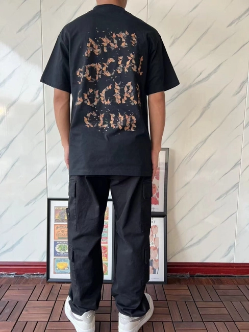 ANTI SOCIAL SOCIAL CLUB T-Shirt