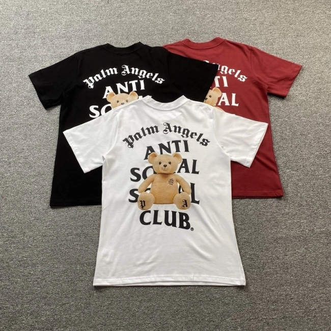 ANTI SOCIAL SOCIAL CLUB T-shirt