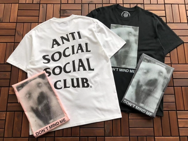 ANTI SOCIAL SOCIAL CLUB T-Shirt