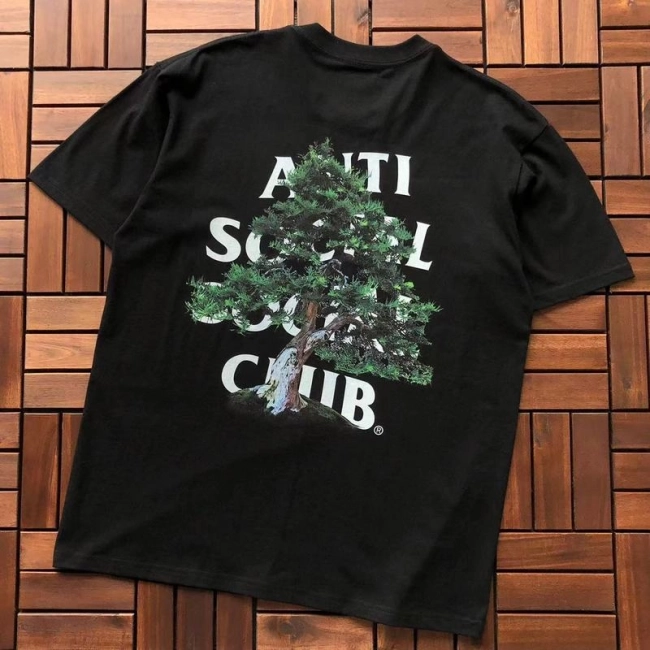 ANTI SOCIAL SOCIAL CLUB T-Shirt